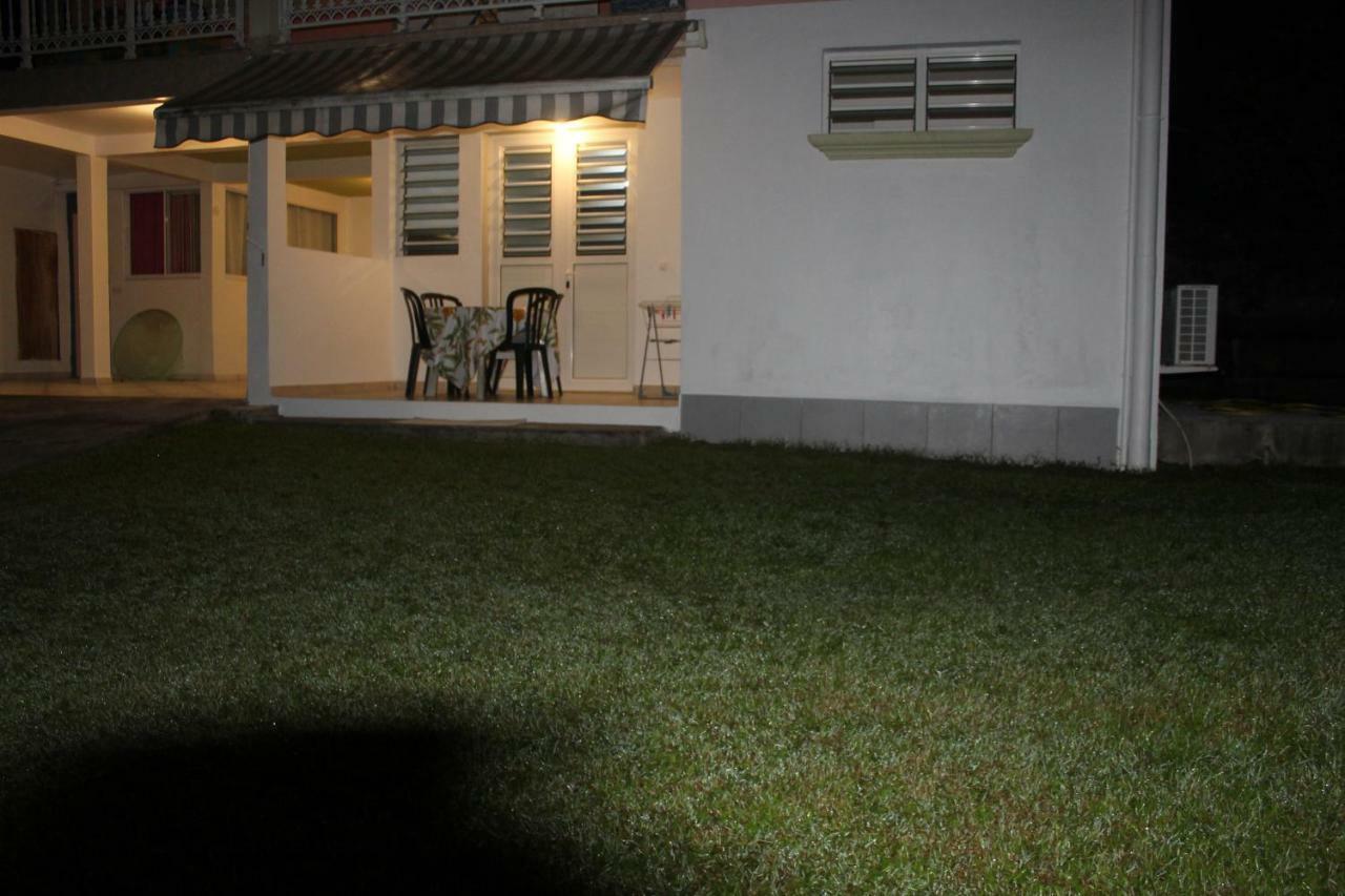 Apartmán Hibiscus Rivière-Pilote Exteriér fotografie